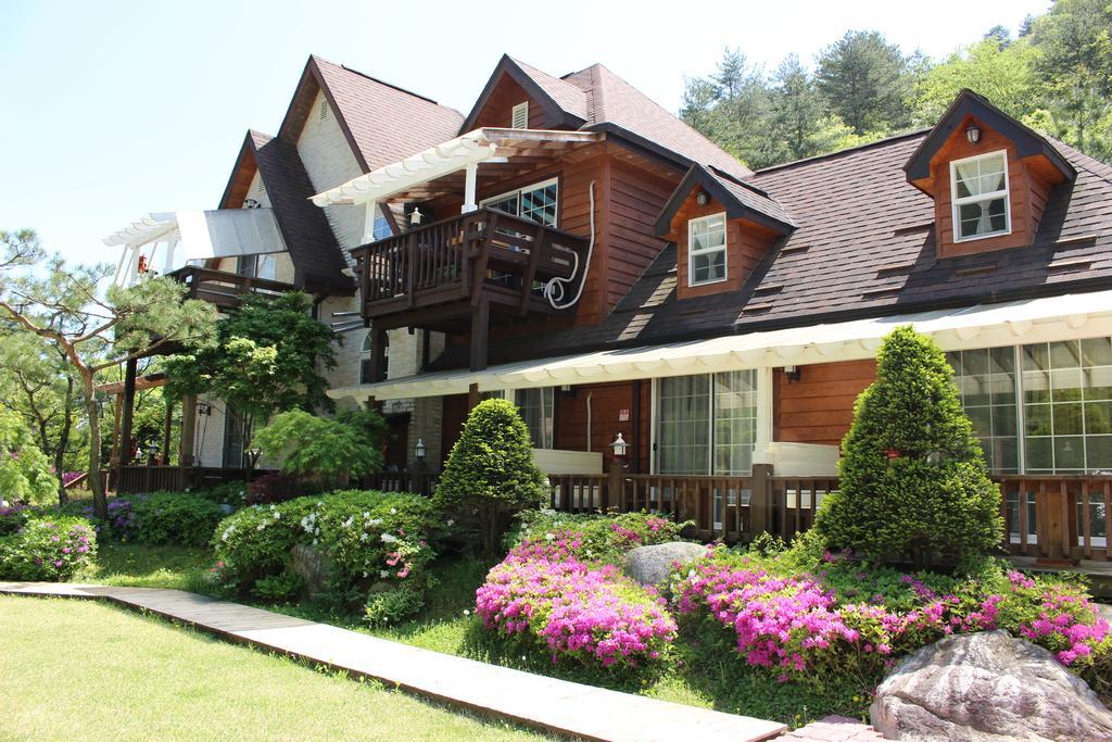 Bench House Villa Pyeongchang Eksteriør bilde