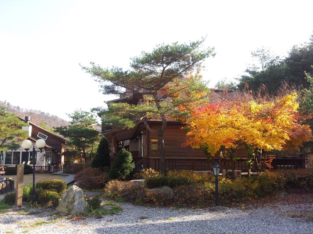 Bench House Villa Pyeongchang Eksteriør bilde